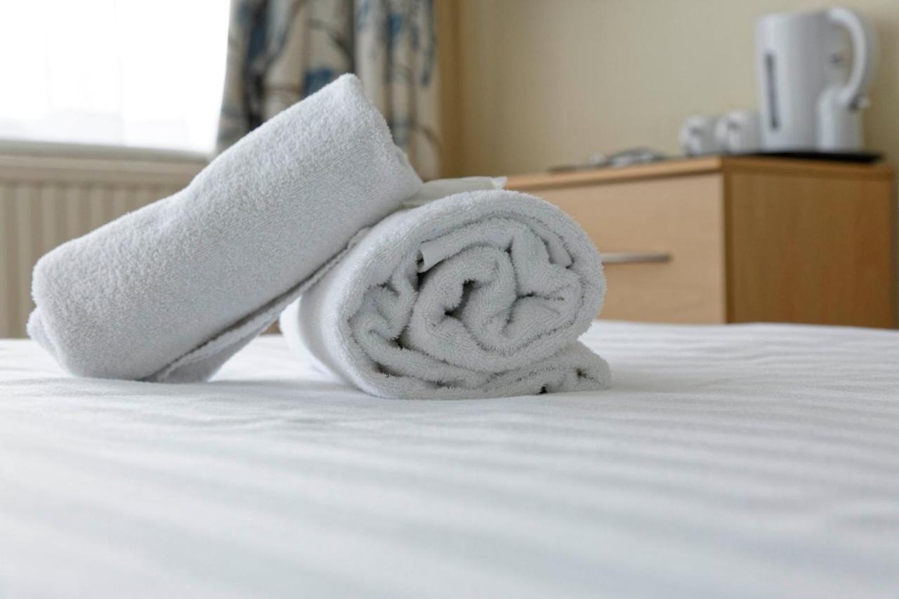 Sand Bay Holiday Village - Adults Only เวสตัน-ซูเปอร์-แมร์ ภายนอก รูปภาพ