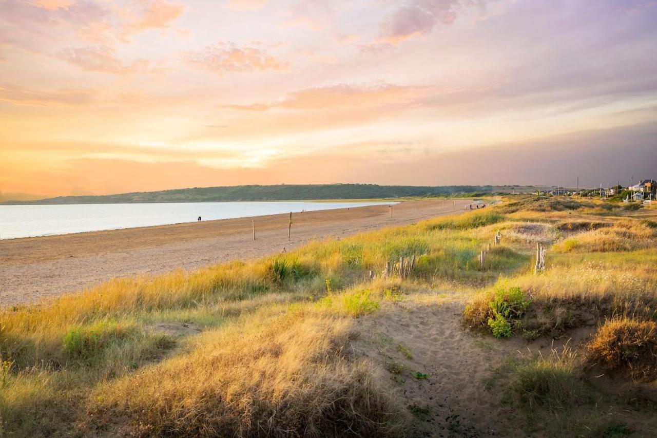 Sand Bay Holiday Village - Adults Only เวสตัน-ซูเปอร์-แมร์ ภายนอก รูปภาพ